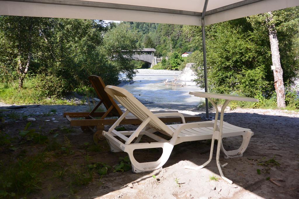 Camping Sur En Sent Zewnętrze zdjęcie