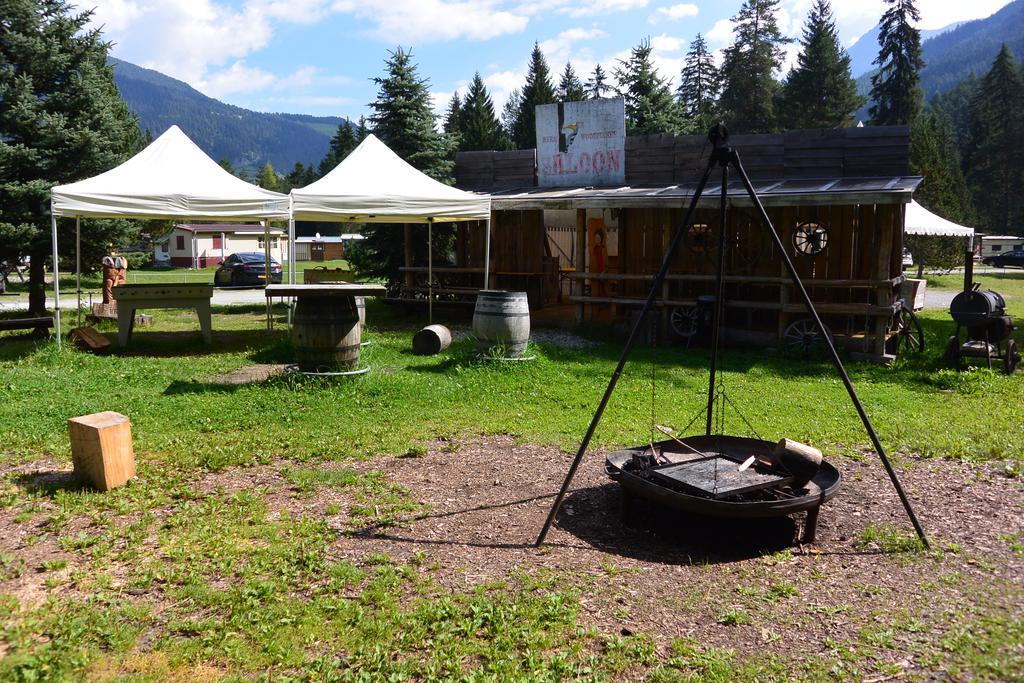Camping Sur En Sent Zewnętrze zdjęcie