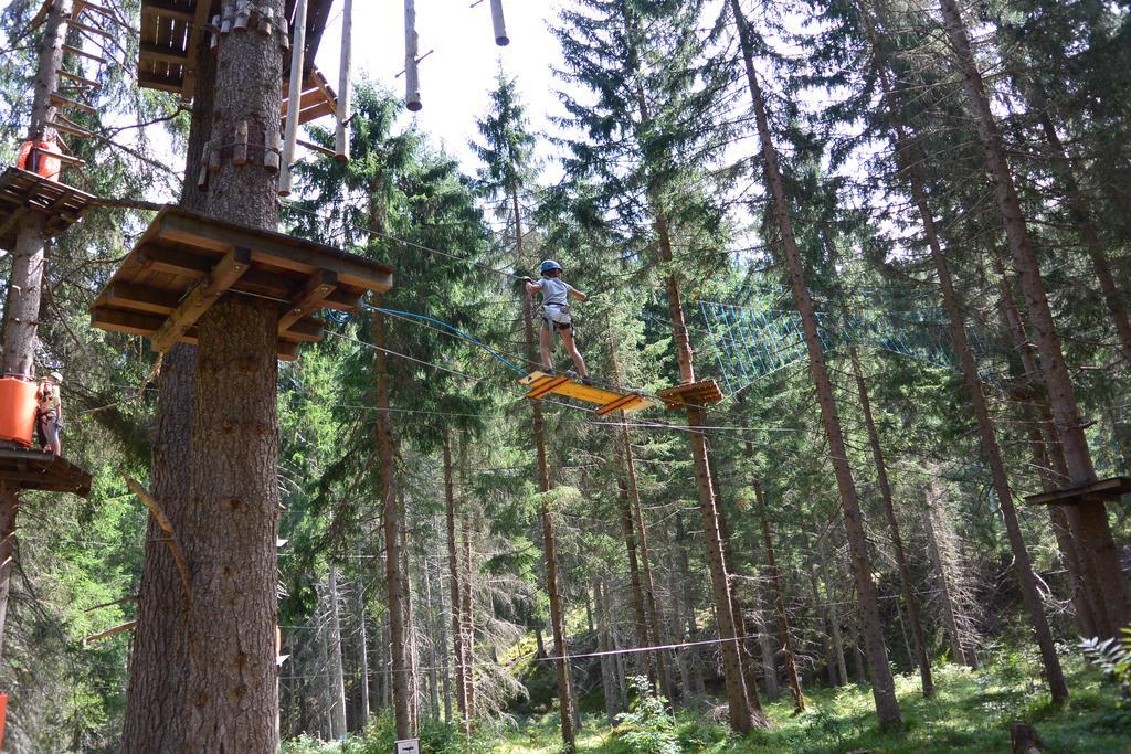 Camping Sur En Sent Zewnętrze zdjęcie